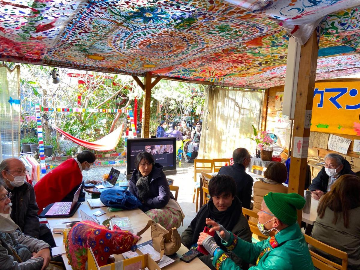 Kamagasaki University Of The Arts Cafe Garden Guest House Aka Cocoroom Osaka Eksteriør billede